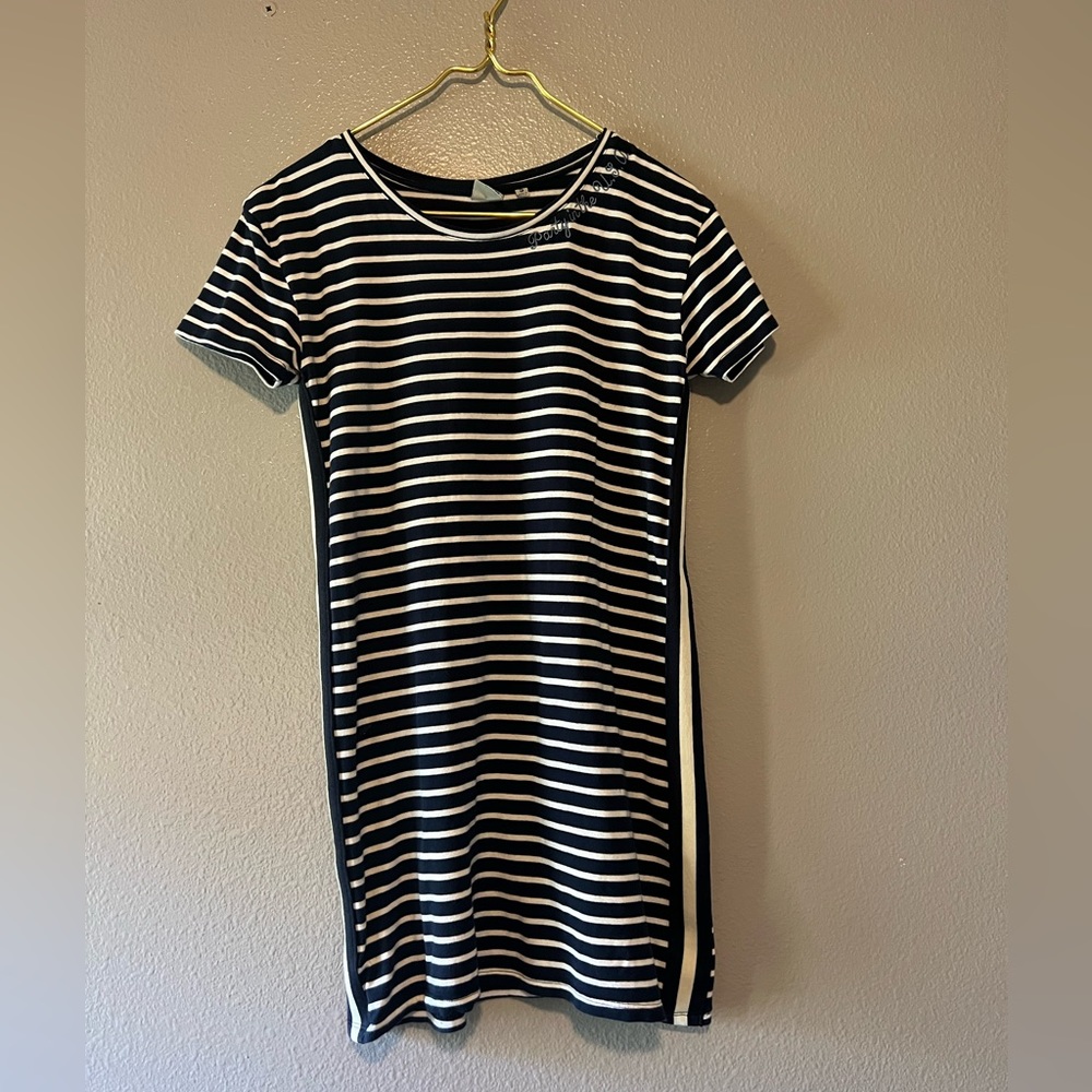 Junk Food, women’s small tshirt dress. GUC. “Party in the USA” stitching 🇺🇸
